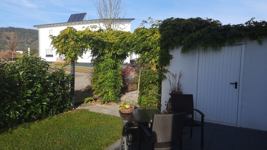 Ansicht von der Terrasse Westen Einfamilienhaus Tuttlingen