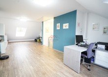 Kinderzimmer DG Exquisites und neuwertiges Reihenhaus mit 
hochwertiger-Ausstattung - Garage + Stellplatz