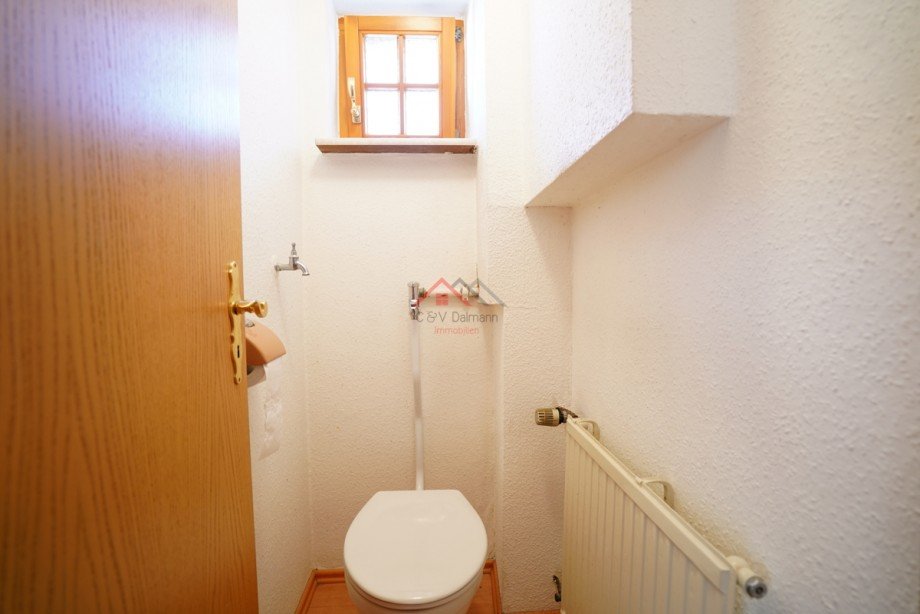 G�ste WC Erdgeschoss Doppelhaush�lfte Talheim