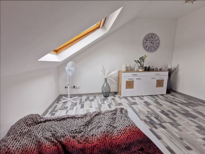 Kinderzimmer Dachgeschoss.jpg Mehrfamilienhaus Tuttlingen